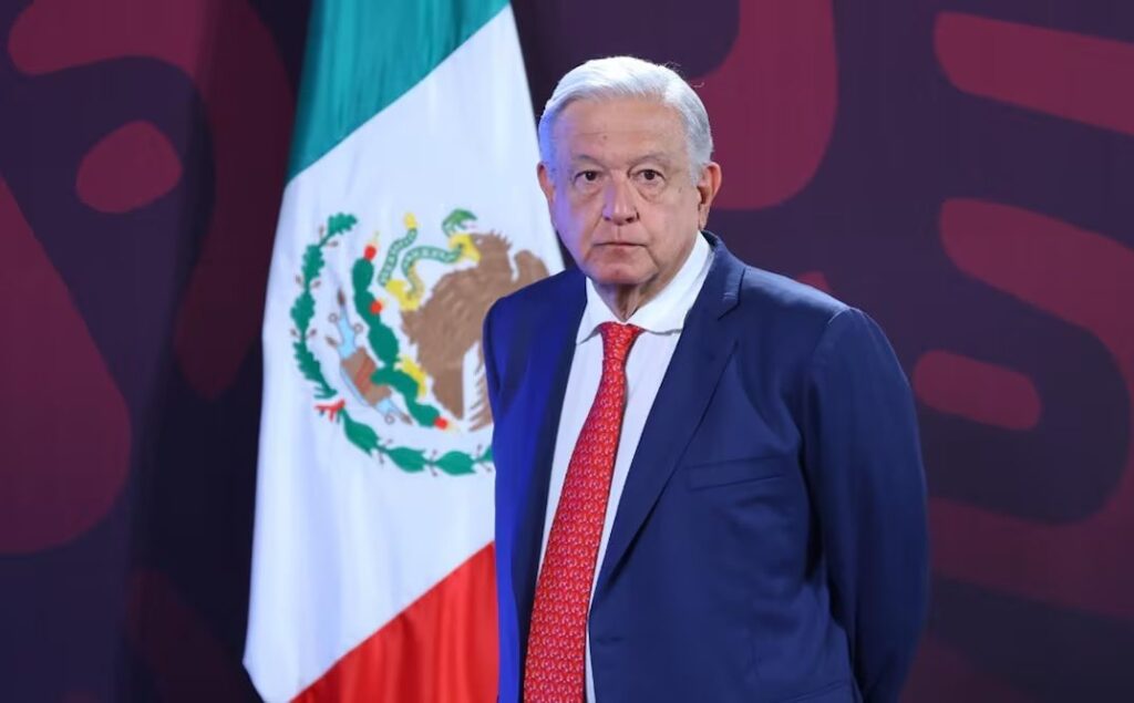 López Obrador celebra aprobación de reforma judicial; felicita a diputados