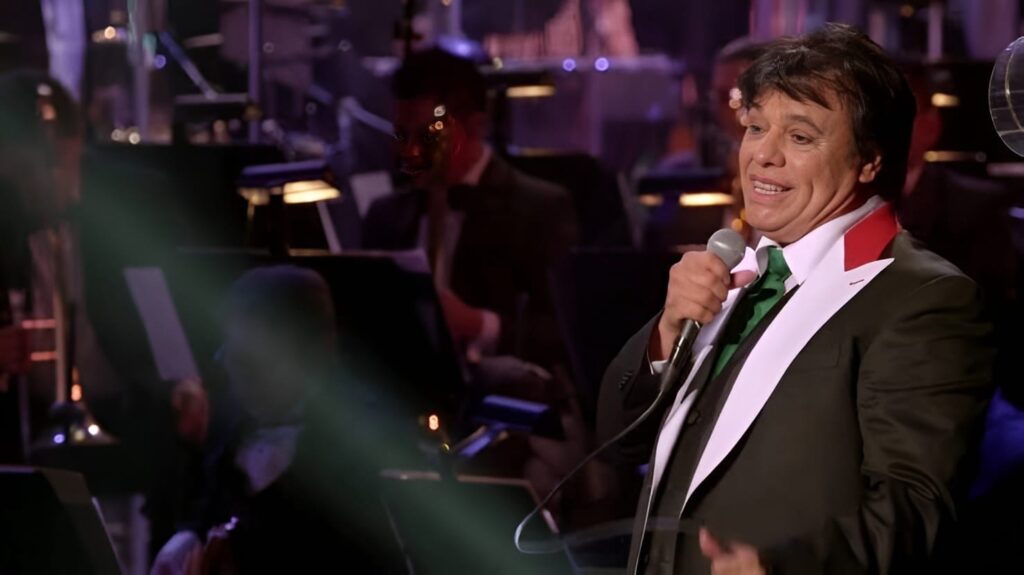 HOMENAJE A JUAN GABRIEL: CONCIERTO HISTÓRICO EN EL ZÓCALO