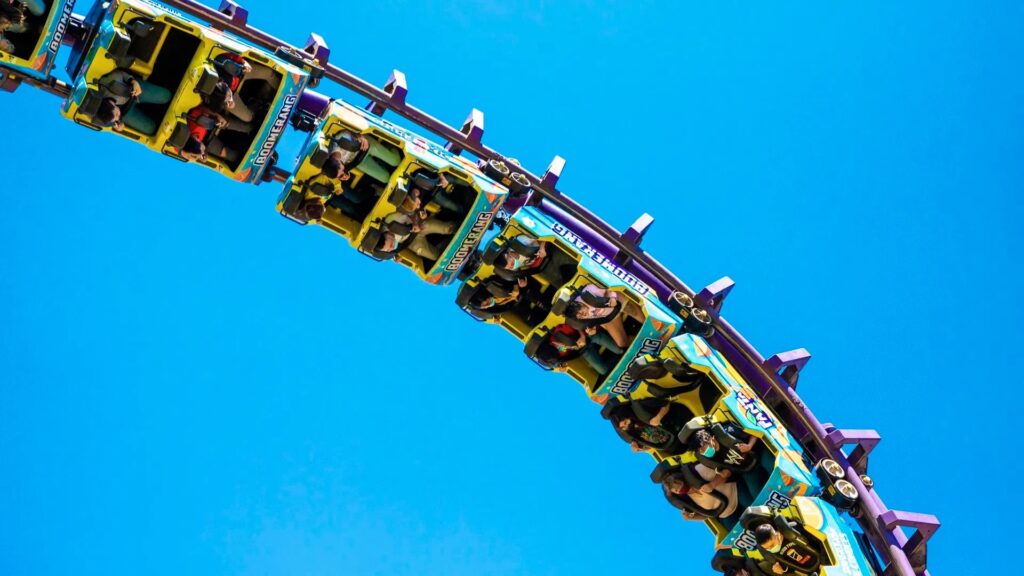 SE DESVANECE Y MUERE UN JOVEN EN SIX FLAGS