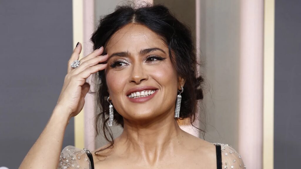 SALMA HAYEK SERÁ PRESENTADORA EN LOS GLOBOS DE ORO