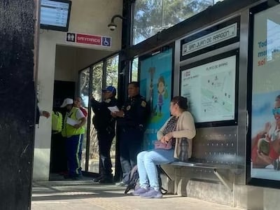 SUMAN DOS NUEVOS REPORTES DE “PINCHAZOS” EN EL METRO CDMX Y EN EL METROBÚS