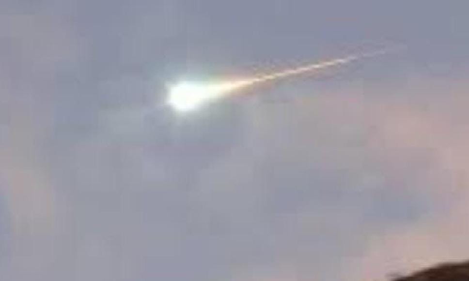 METEORITO CAUSA ASOMBRO EN SEIS ESTADOS DE MÉXICO