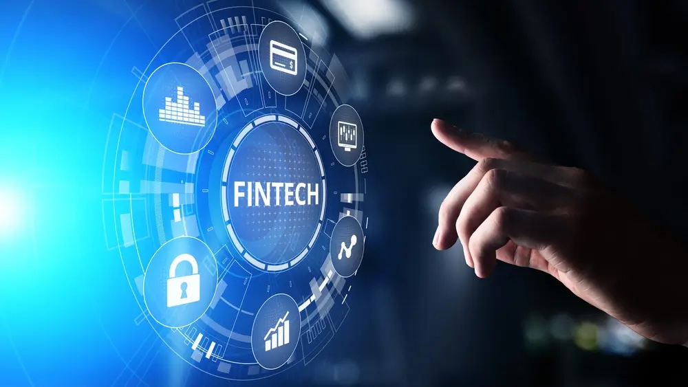 INVERTIR SIN COMPLICACIONES: EL NUEVO ROSTRO DE LAS FINANZAS PERSONALES