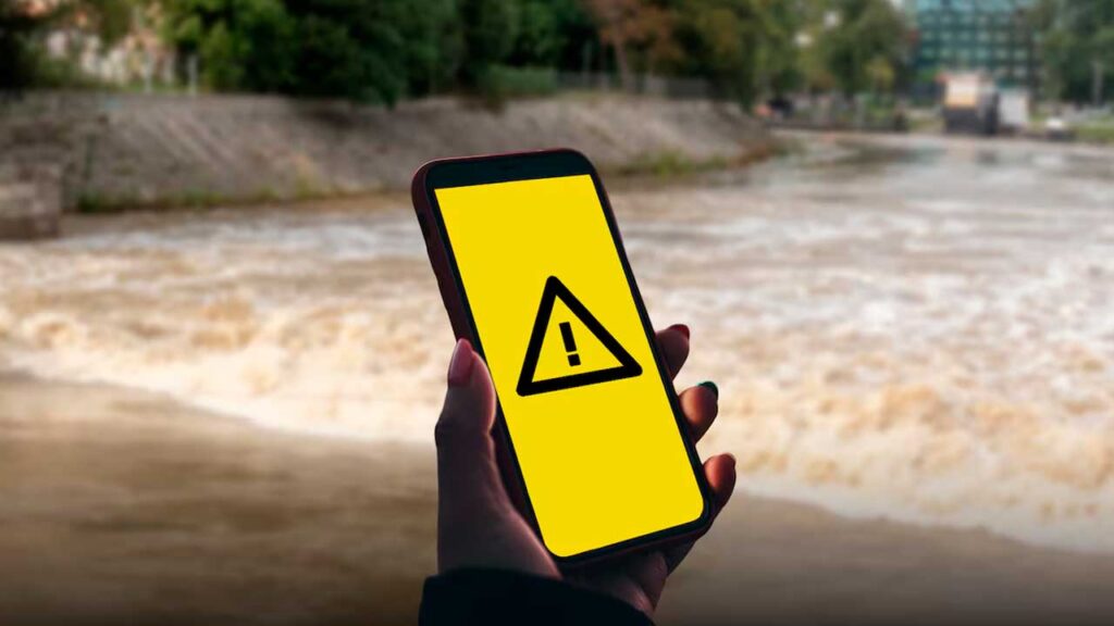 El nuevo escudo preventivo: alertas de inundaciones en tu celular