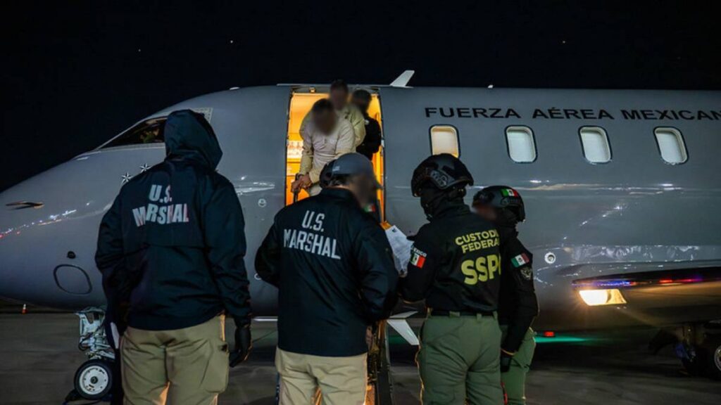 EE.UU. agradece a México el envío de 37 criminales; Sheinbaum defiende que “Fue decisión soberana”