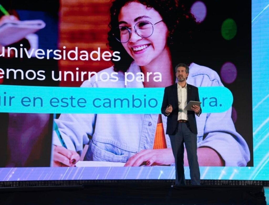 Tecmilenio llama a humanizar el futuro y formar personas con propósito en la era de la IA