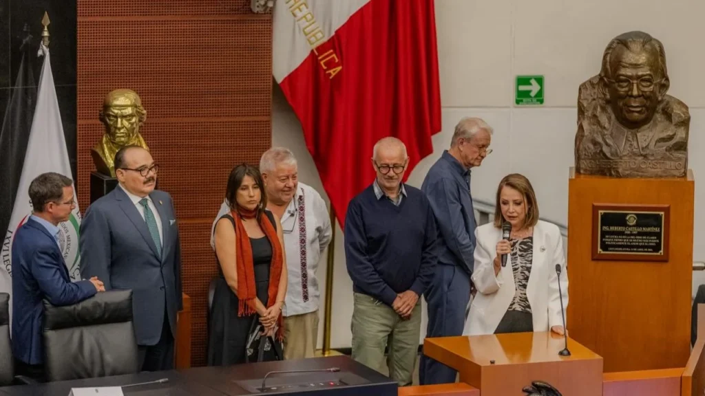 Senado devela salón con nombre de Heberto Castillo Martínez en homenaje póstumo