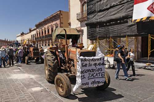 Campesinos y transportistas mantienen convocatoria a paro nacional el 6 de abril