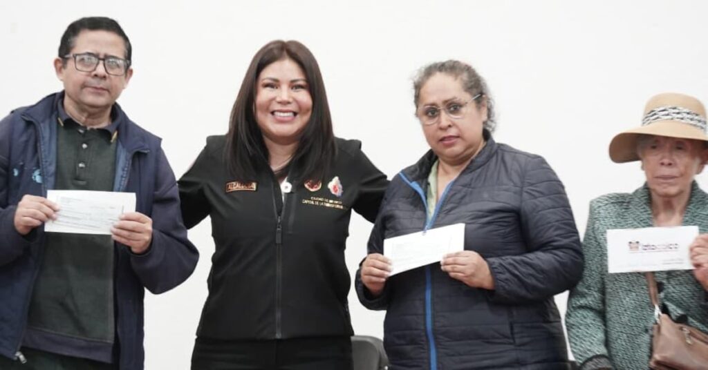 CDMX: Entrega de apoyos por lluvias, foros de planeación y discusión de Ley de Cuidados