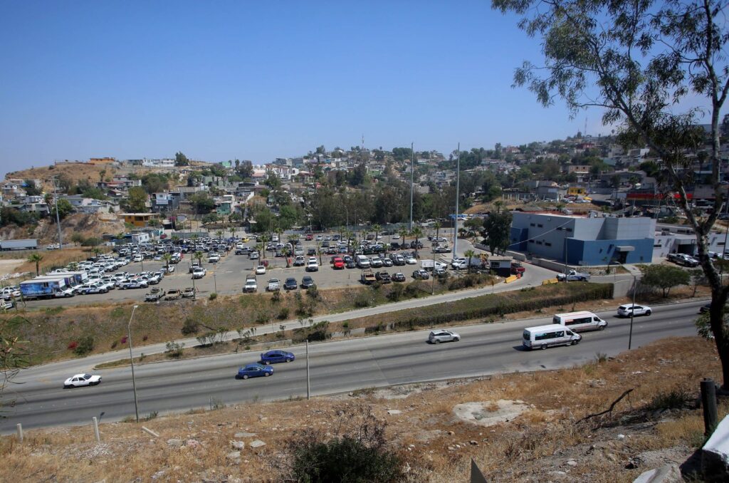 Fallas en Cablebús, marchas en CDMX y cierre vial en Tijuana afectan la movilidad